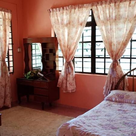 Homestay Zahra Sri Bayu Cherang Ruku 外观 照片