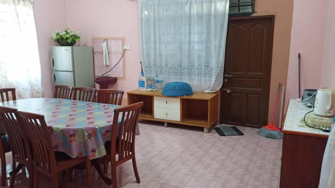 Homestay Zahra Sri Bayu Cherang Ruku 外观 照片
