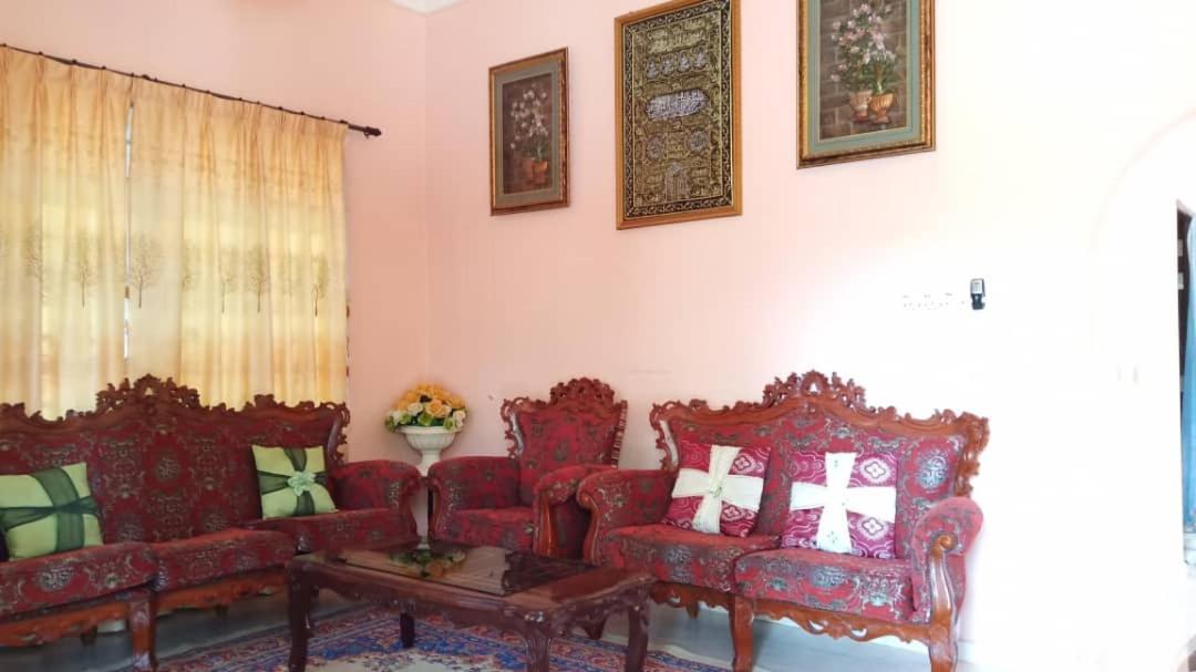 Homestay Zahra Sri Bayu Cherang Ruku 外观 照片